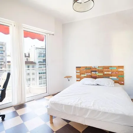 Appartement Avec 4 Doubles - Proche De La Mer, Des Transports Et De La Promenade Des