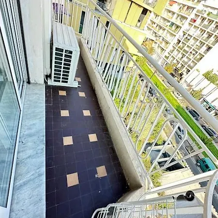 Appartement Avec 4 Doubles - Proche De La Mer, Des Transports Et De La Promenade Des *